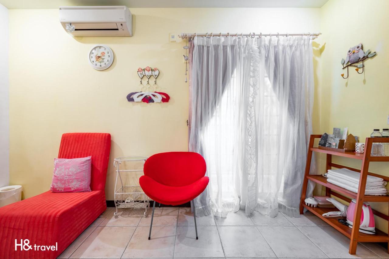 White Cotton Candy Homestay Hualien Kültér fotó