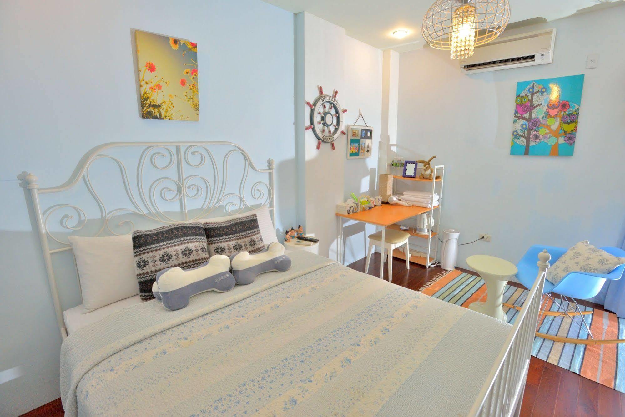White Cotton Candy Homestay Hualien Kültér fotó